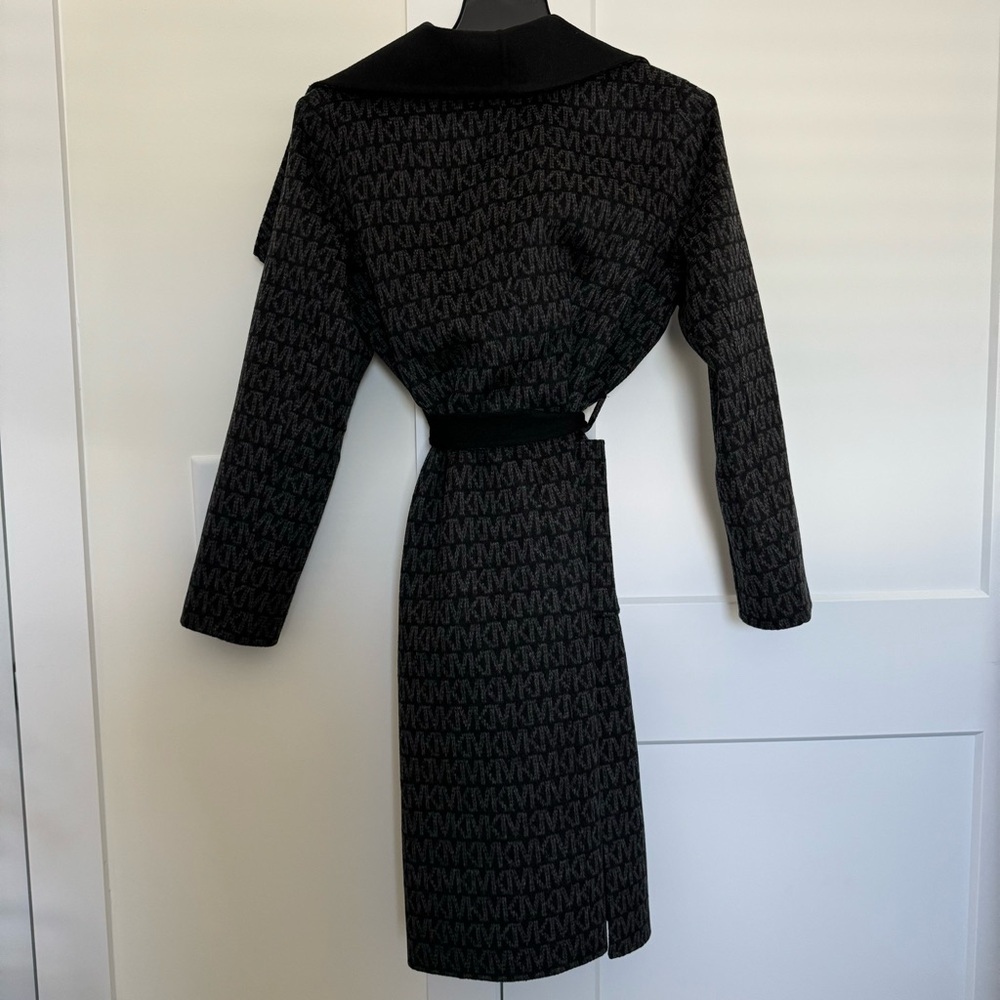 Michael Kors - Women’s Wool Blend Logo Jacquard Black/Gray Wrap Coat size Large - Picture 4 of 16